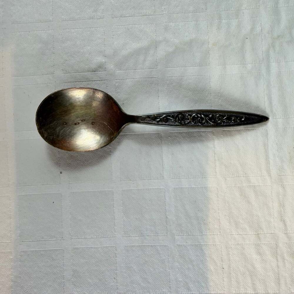 Vintage 1847 Rogers Bros Esperanto Silver Plated sugar spoon *wear